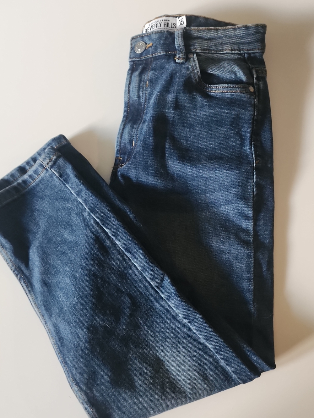 refuge Straight Leg Jeans in Dark Blue Denim